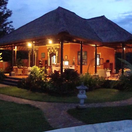 Villa Bali Pondok Jepang Lovina Beach Extérieur photo
