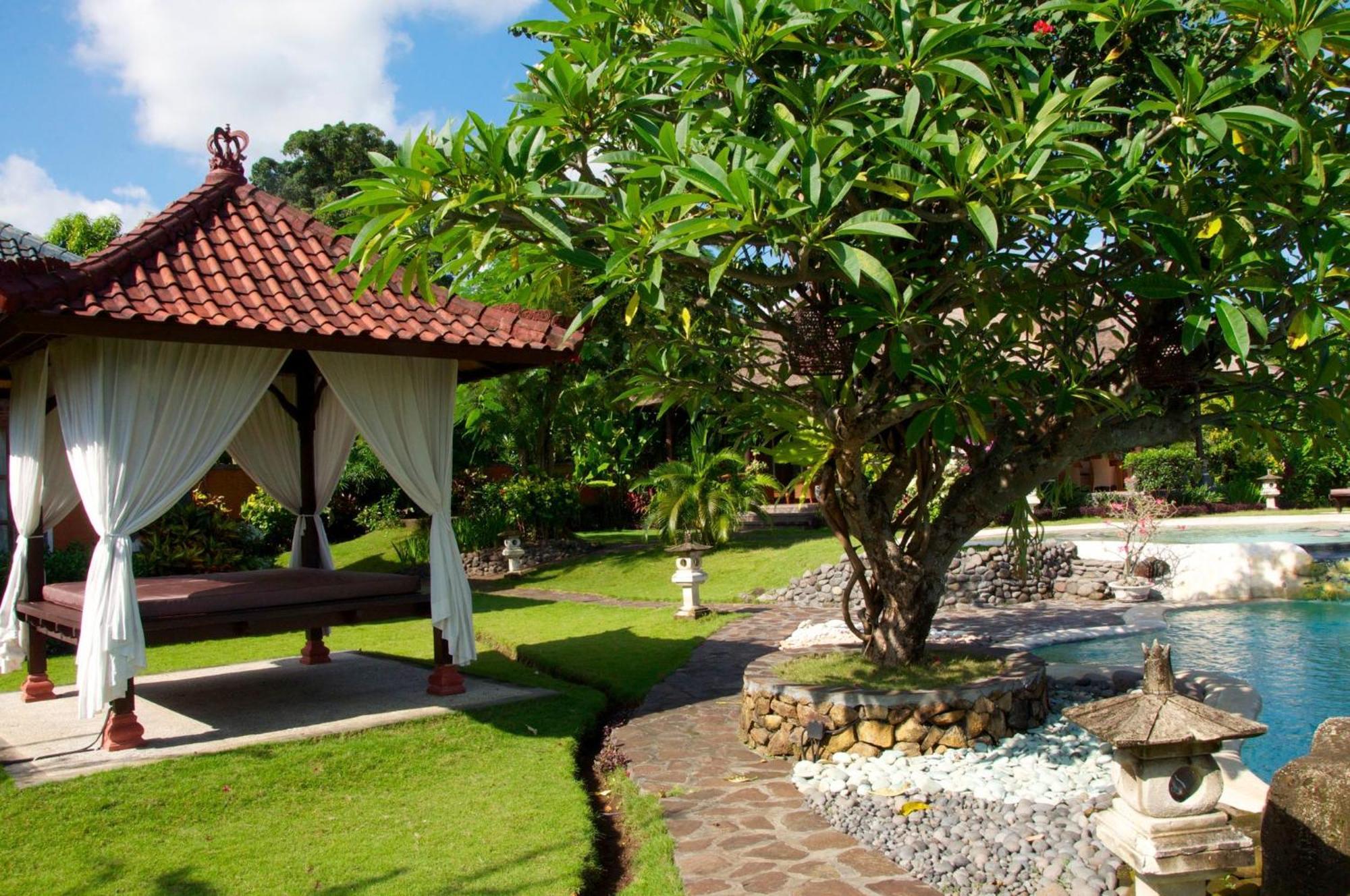 Villa Bali Pondok Jepang Lovina Beach Extérieur photo